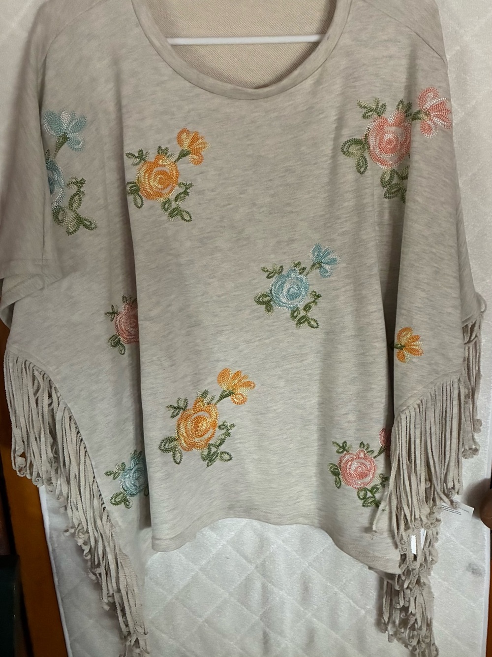 Anthropologie TP Floral Embroidered Fringe Poncho in Gray